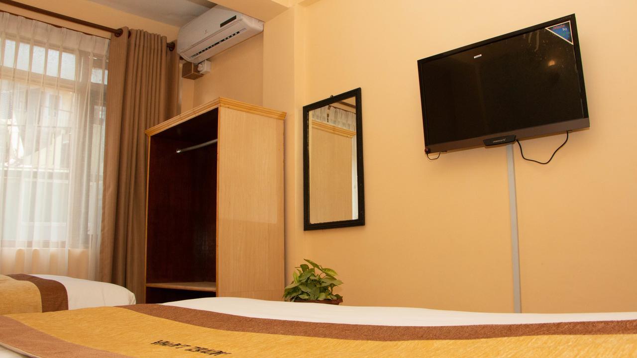 Hotel Lapha Kathmandu Bagian luar foto