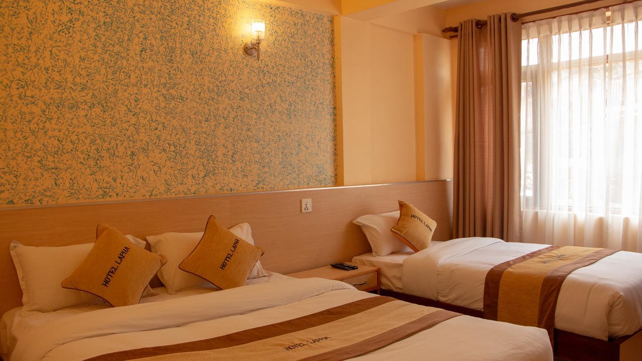 Hotel Lapha Kathmandu Bagian luar foto